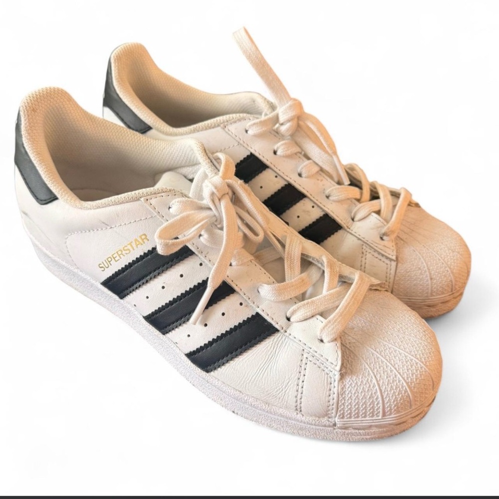 Adidas Superstar